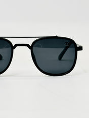 JM4074807 black square polarised sunglass