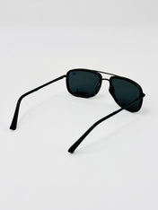 JM40051107 black rectangle polarised sunglass